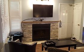Blue Mountain Suites